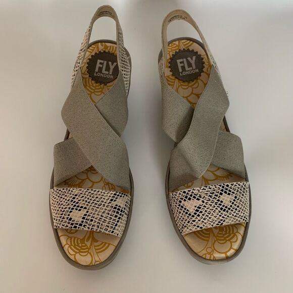Fly London Yagi Elastic Leather Low Wedge Snake-print Sandal Grey Size 39 - Picture 4 of 12